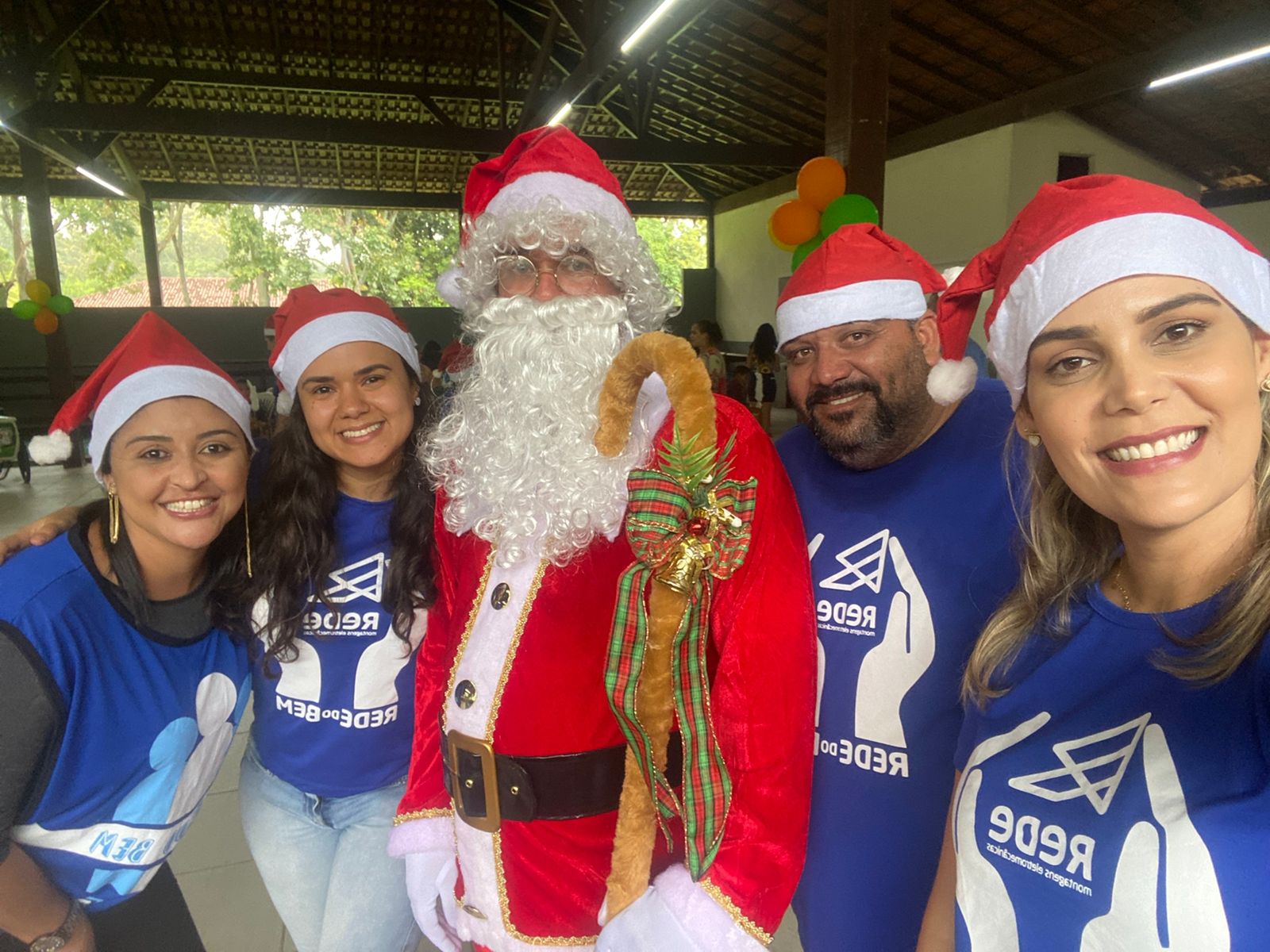 Um Natal de muita alegria no Instituto Vovô Chiquinho.